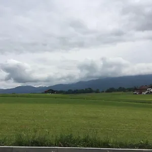 Mit Alpenblick Apartment Grossweil